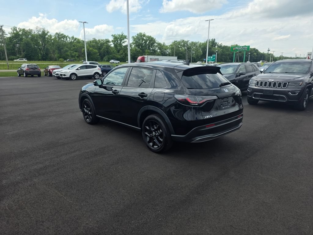 Certified 2024 Honda HR-V Sport image 5