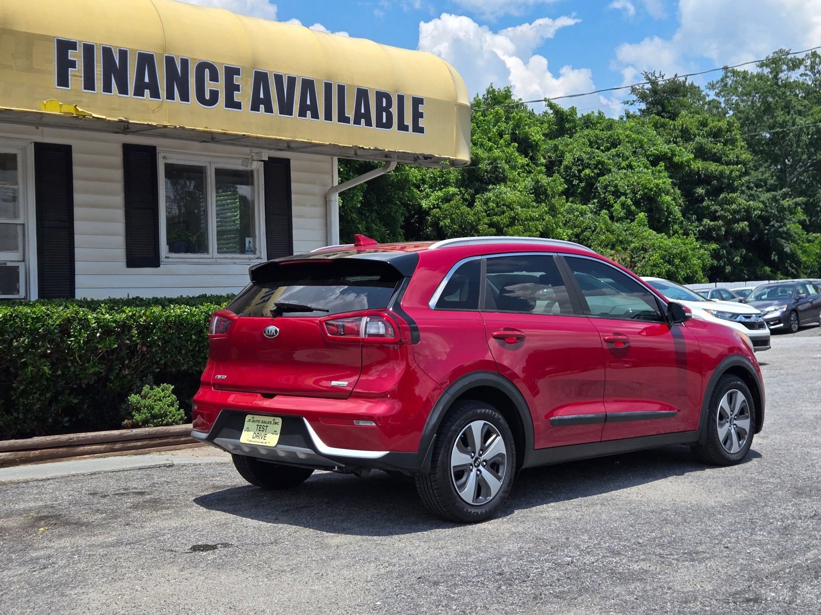 Used 2017 Kia Niro EX w/ Paint Protection Package FWD image 3