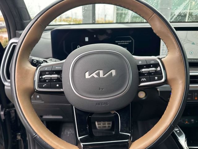 Used 2025 Kia Sorento SX Prestige w/ Olive Brown Leather Package image 32