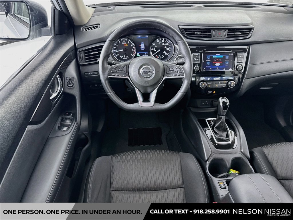 Used 2019 Nissan Rogue SV FWD image 21