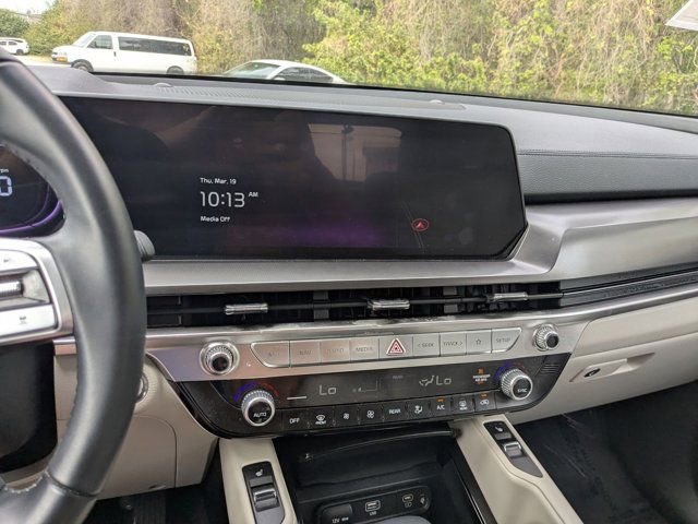 Used 2025 Kia Telluride S image 20