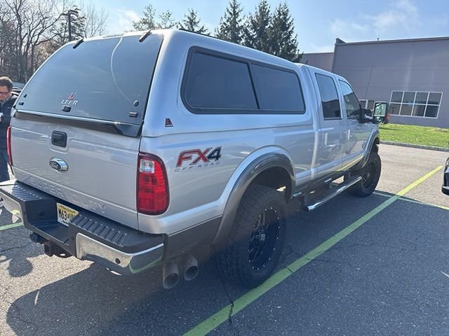 Used 2014 Ford F250 Lariat w/ Lariat Ultimate Package image 4