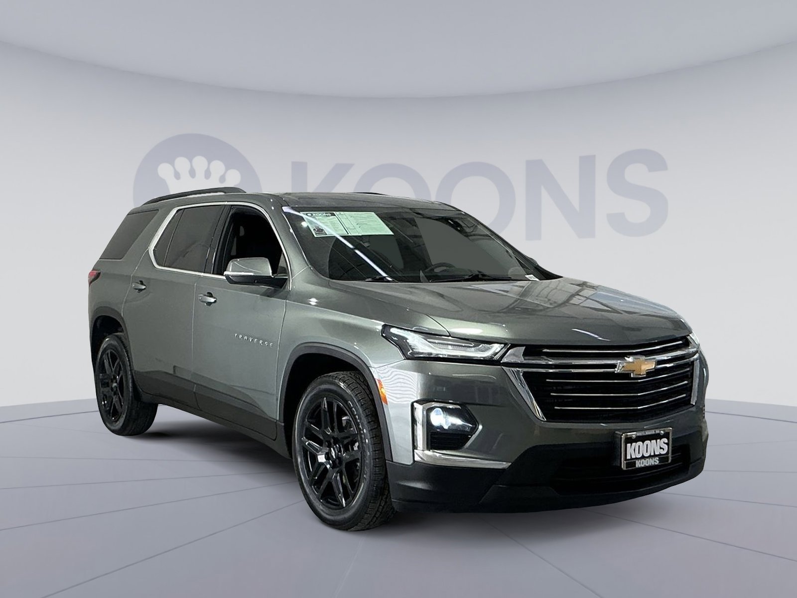 Used 2023 Chevrolet Traverse LT image 18