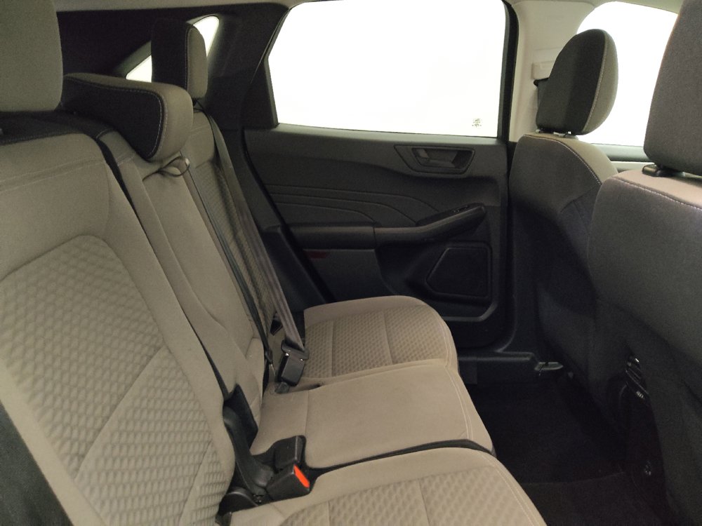 Used 2022 Ford Escape SE w/ Convenience Package FWD image 19
