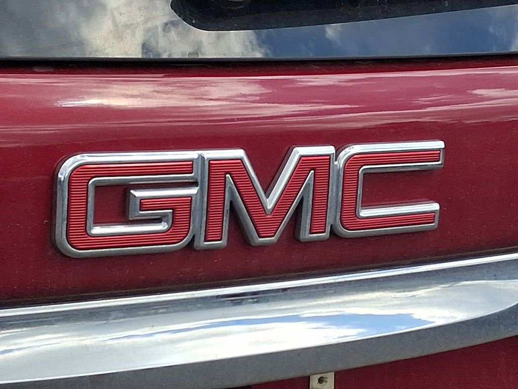 Used 2020 GMC Terrain SLE w/ Driver Convenience Package image 10