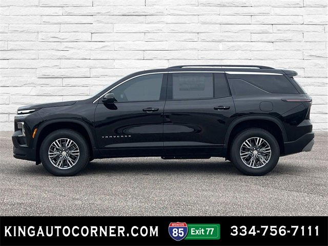 New 2025 Chevrolet Traverse LT w/ LPO, Floor Liner Package image 8