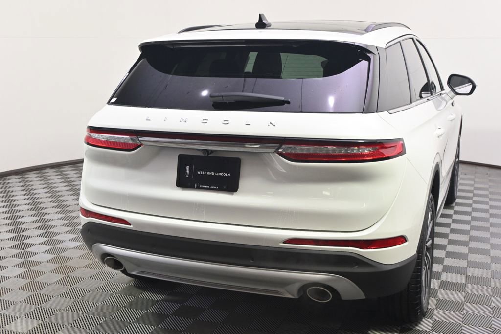 New 2026 Lincoln Corsair Reserve image 6