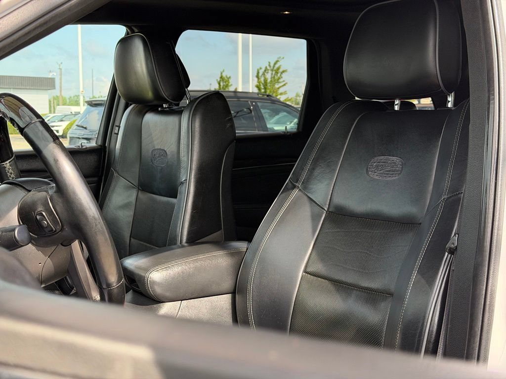Used 2019 Jeep Grand Cherokee Overland AWD/4WD image 13