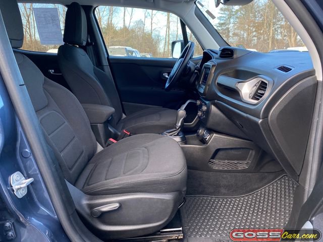 Used 2020 Jeep Renegade Latitude w/ Cold Weather Group image 5