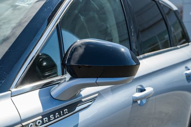 Used 2022 Lincoln Corsair AWD w/ Premium Package image 14