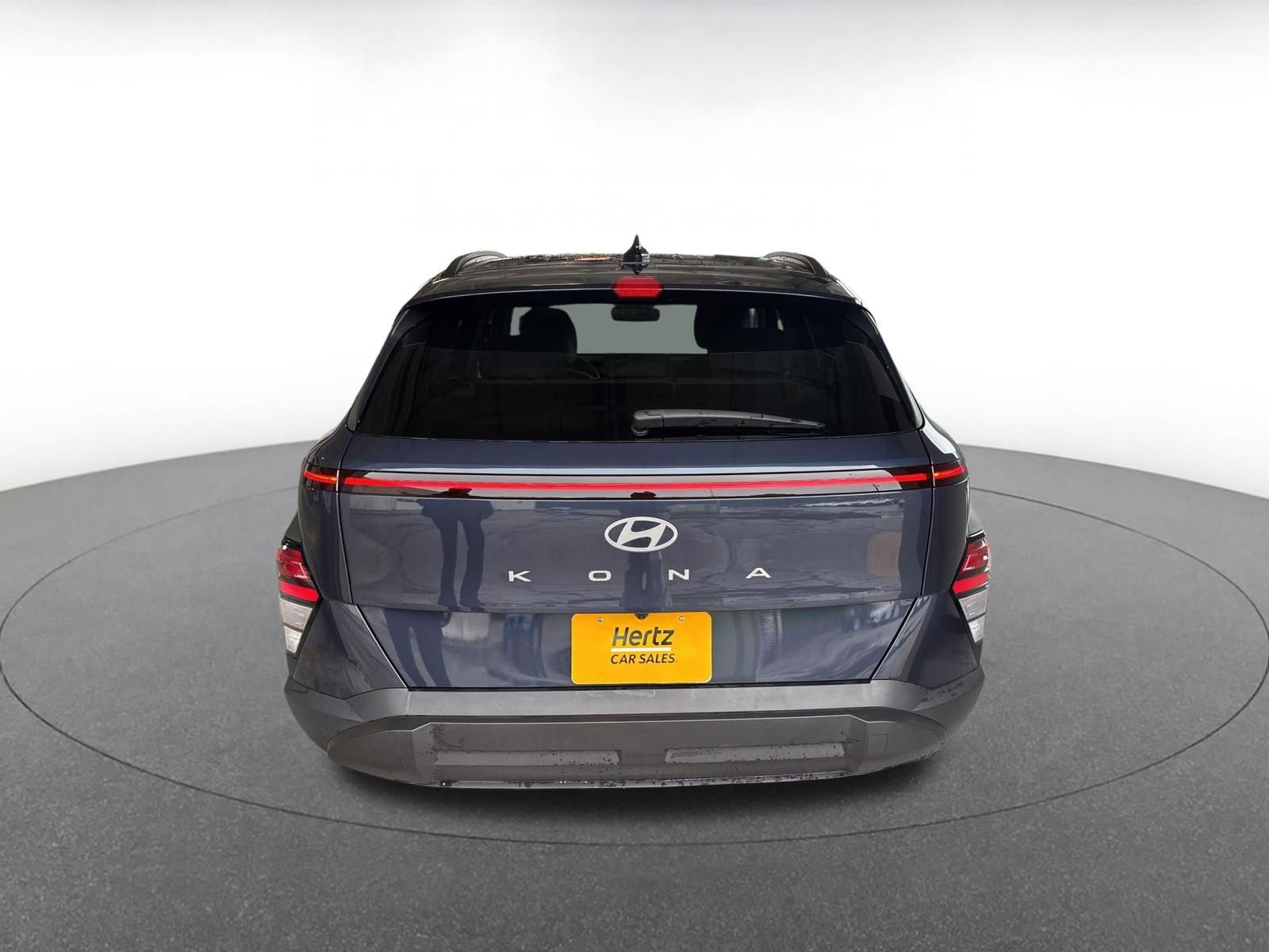 Used 2025 Hyundai Kona SEL FWD image 13