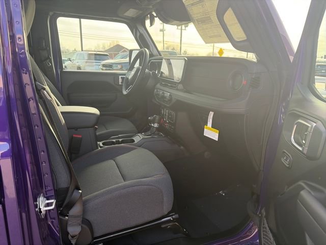 New 2026 Jeep Gladiator Rubicon w/ Steel Power Dome Hood Package image 32