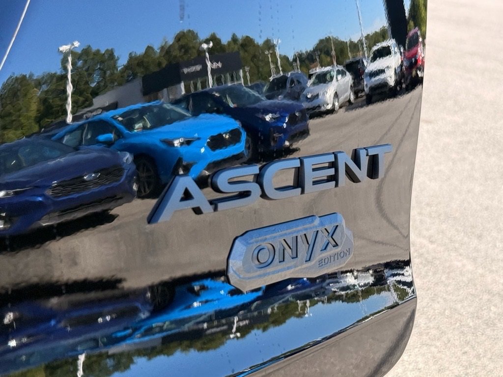 Used 2025 Subaru Ascent Bronze Edition image 4