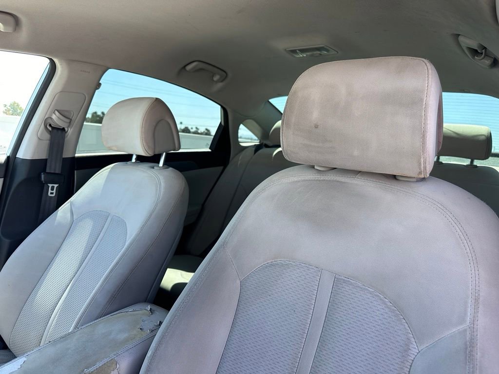 Used 2015 Hyundai Sonata SE FWD image 18