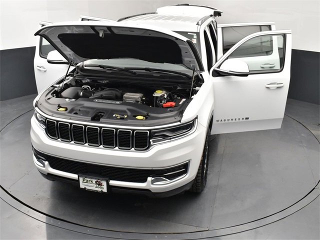 Used 2022 Jeep Wagoneer Series I image 26