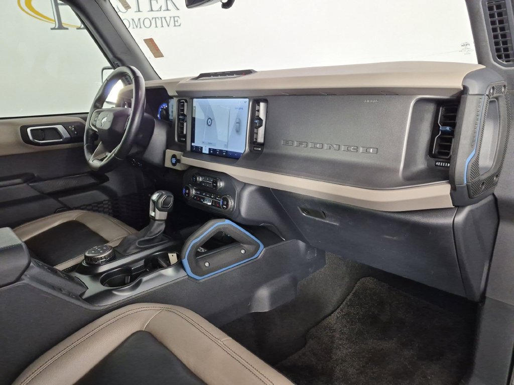 Used 2024 Ford Bronco Wildtrak AWD/4WD image 36