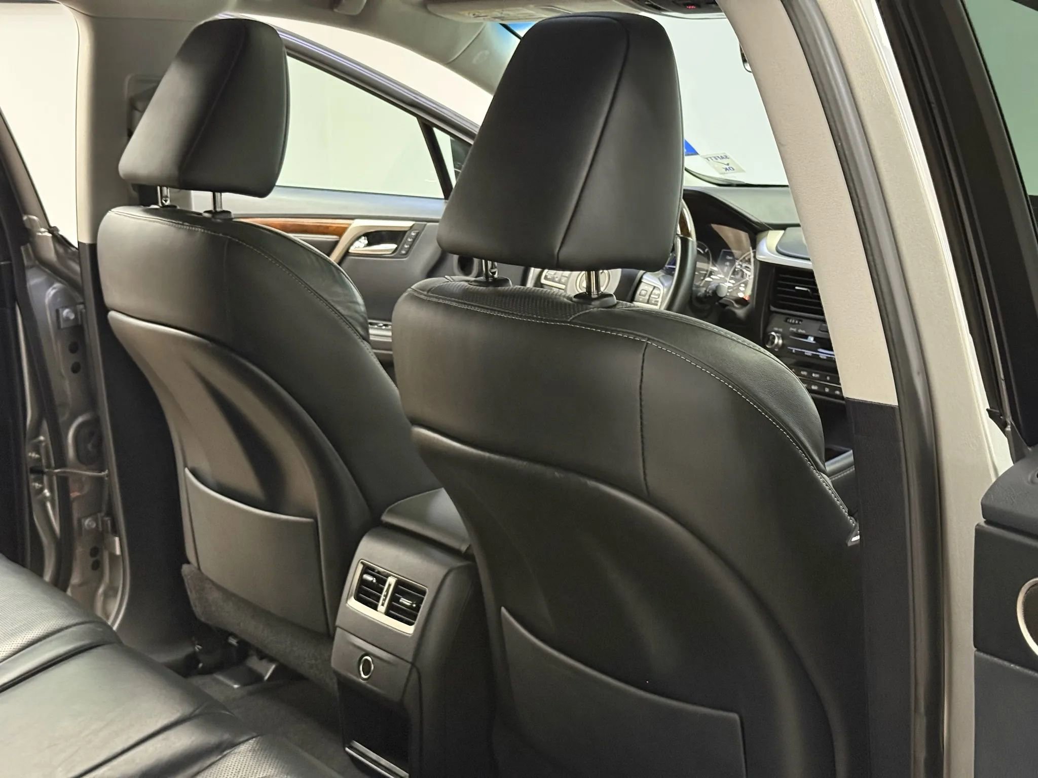 Used 2018 Lexus RX 450h AWD w/ Premium Package image 15