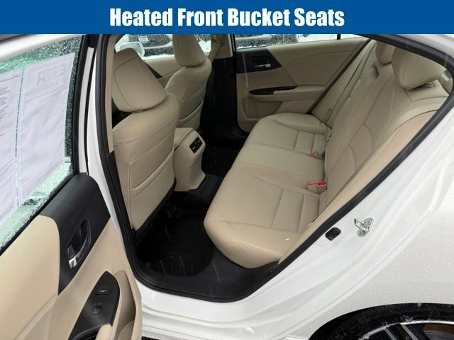 Used 2016 Honda Accord Touring image 12