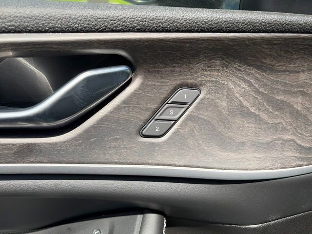 New 2026 Jeep Grand Cherokee Limited AWD/4WD image 14