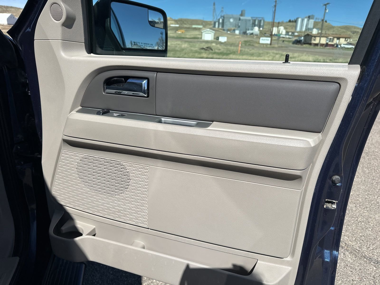 Used 2014 Ford Expedition EL XL image 23