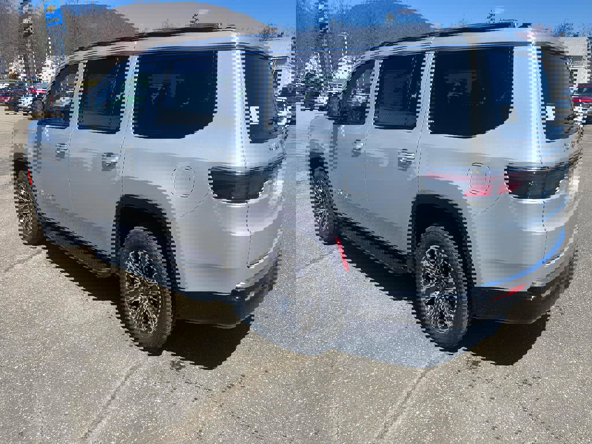 New 2025 Jeep Wagoneer 4WD image 3