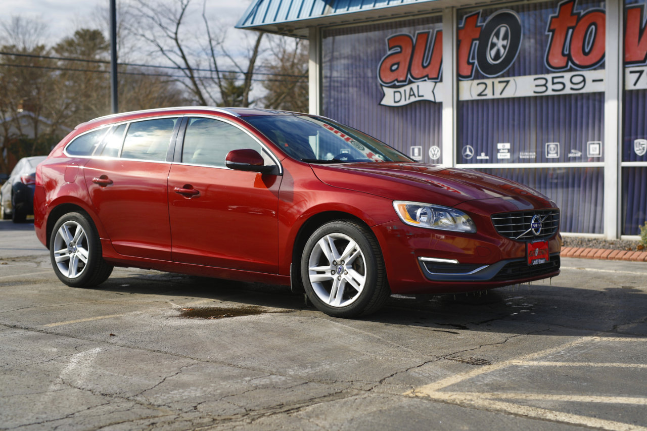 Used 2015 Volvo V60 T5 Premier Plus image 24