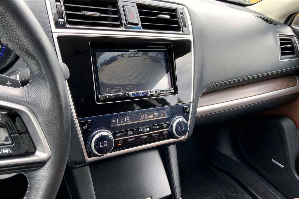 Used 2019 Subaru Outback 2.5i Touring AWD/4WD image 14