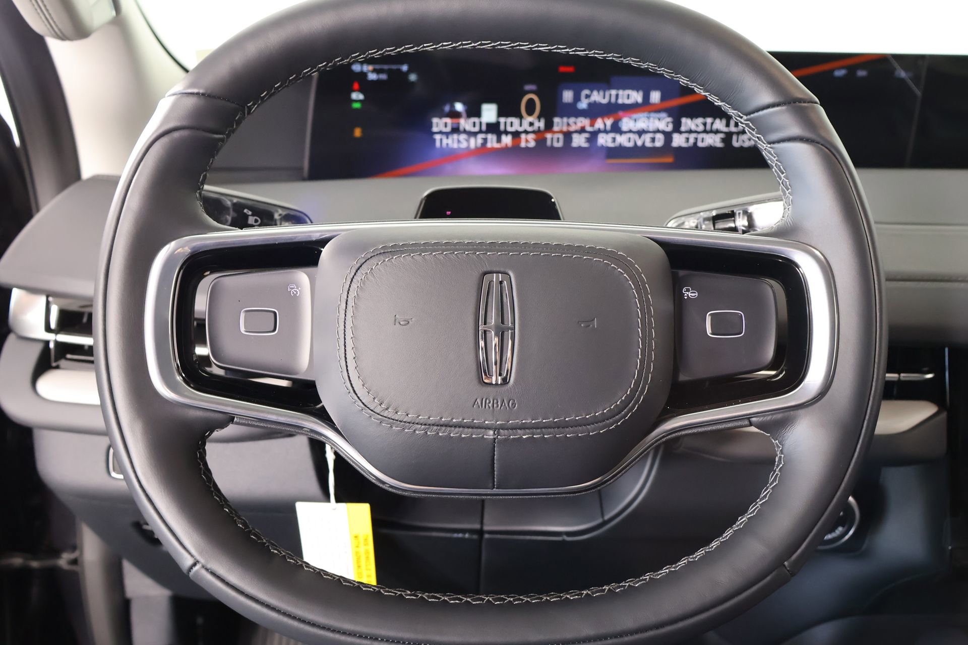 New 2026 Lincoln Navigator Premiere image 3