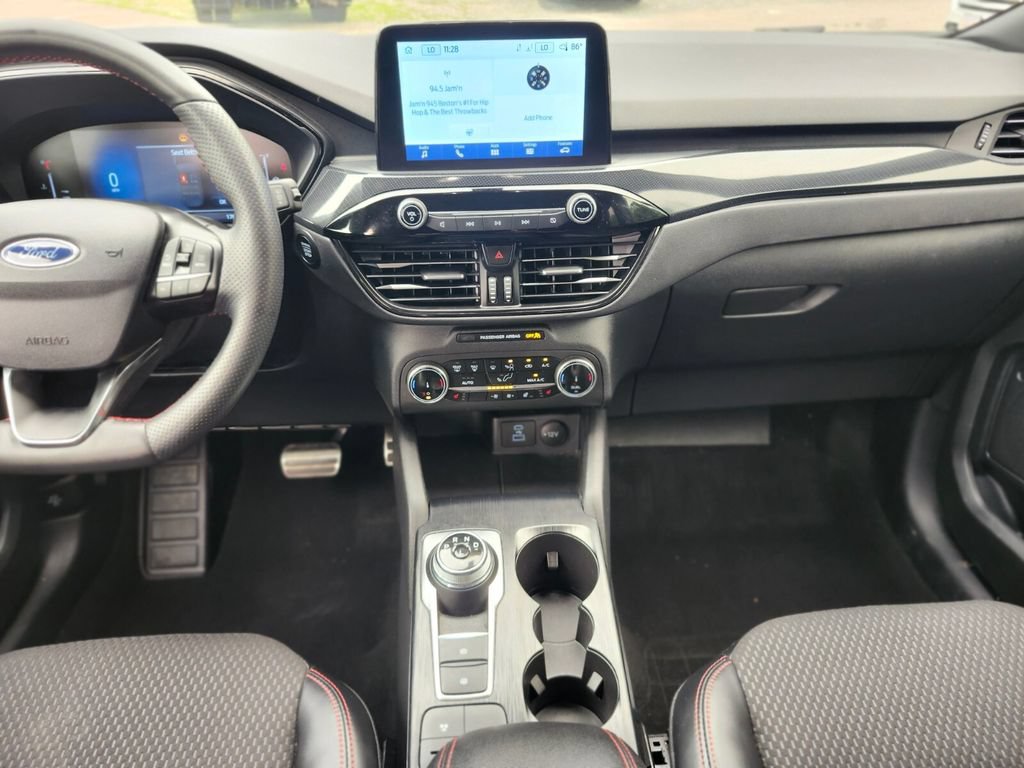 Used 2023 Ford Escape ST-Line Select AWD/4WD image 14