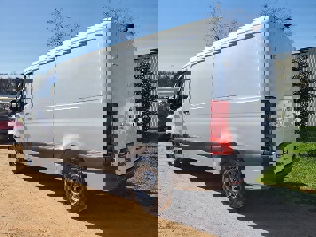 Used 2021 Mercedes-Benz Sprinter 144 Cargo image 4