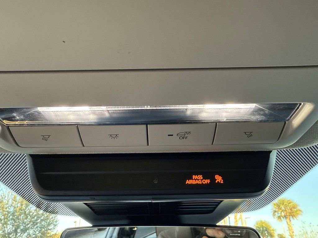 Used 2024 MAZDA MAZDA3 s image 43