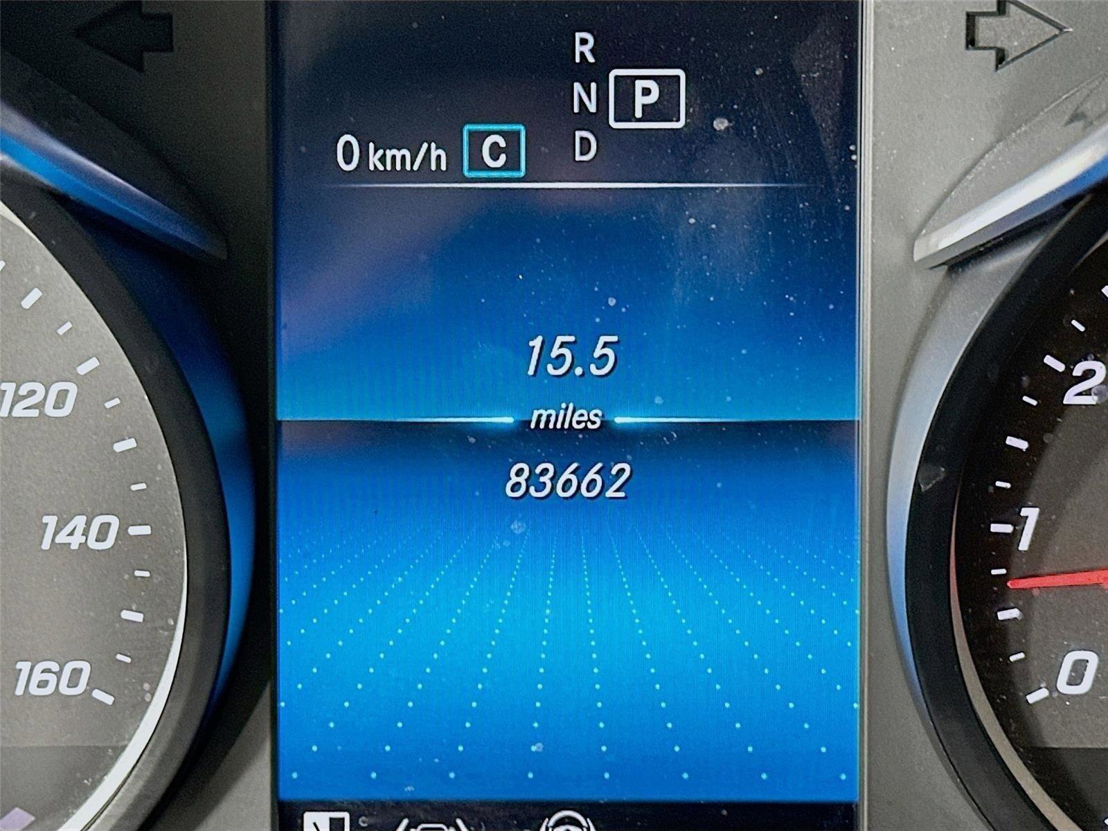 Used 2022 Mercedes-Benz GLC 300 4MATIC image 16