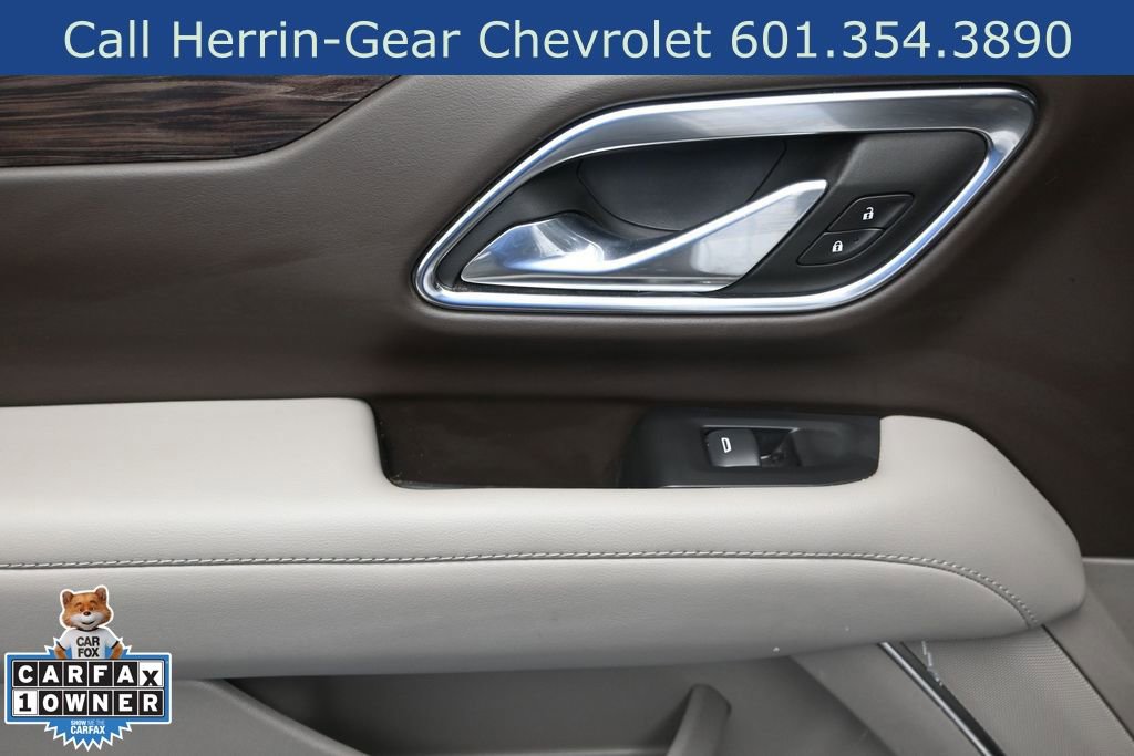 Used 2024 Chevrolet Tahoe LT RWD image 17