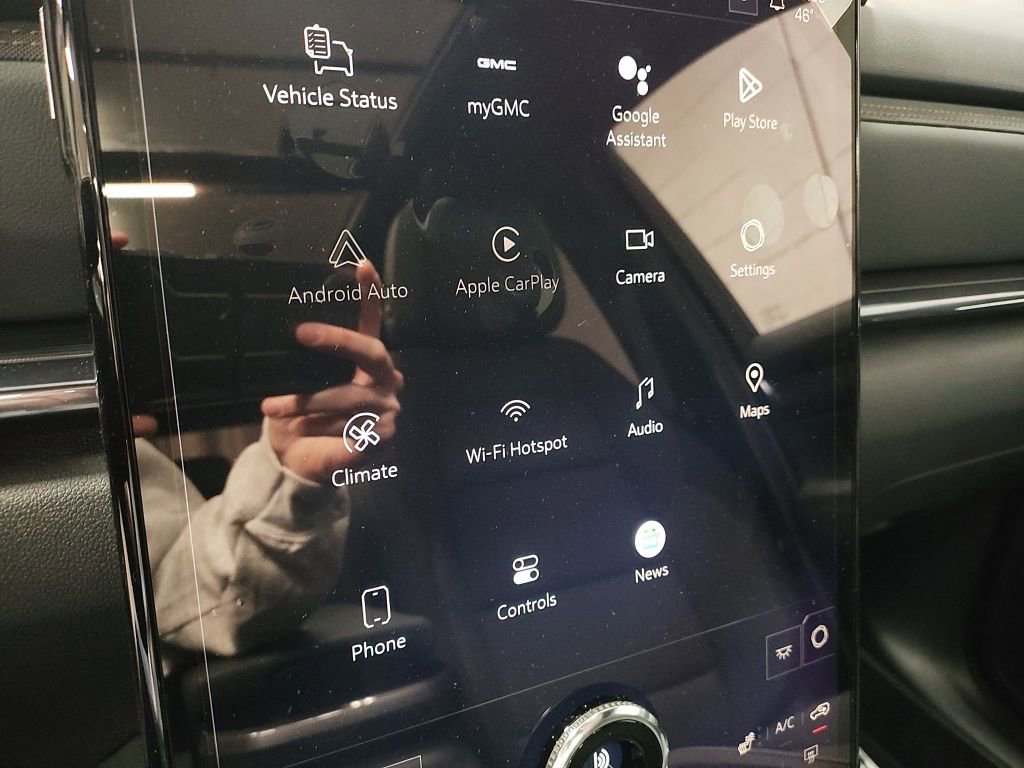 New 2026 GMC Terrain AT4 w/ Technology Package II image 30