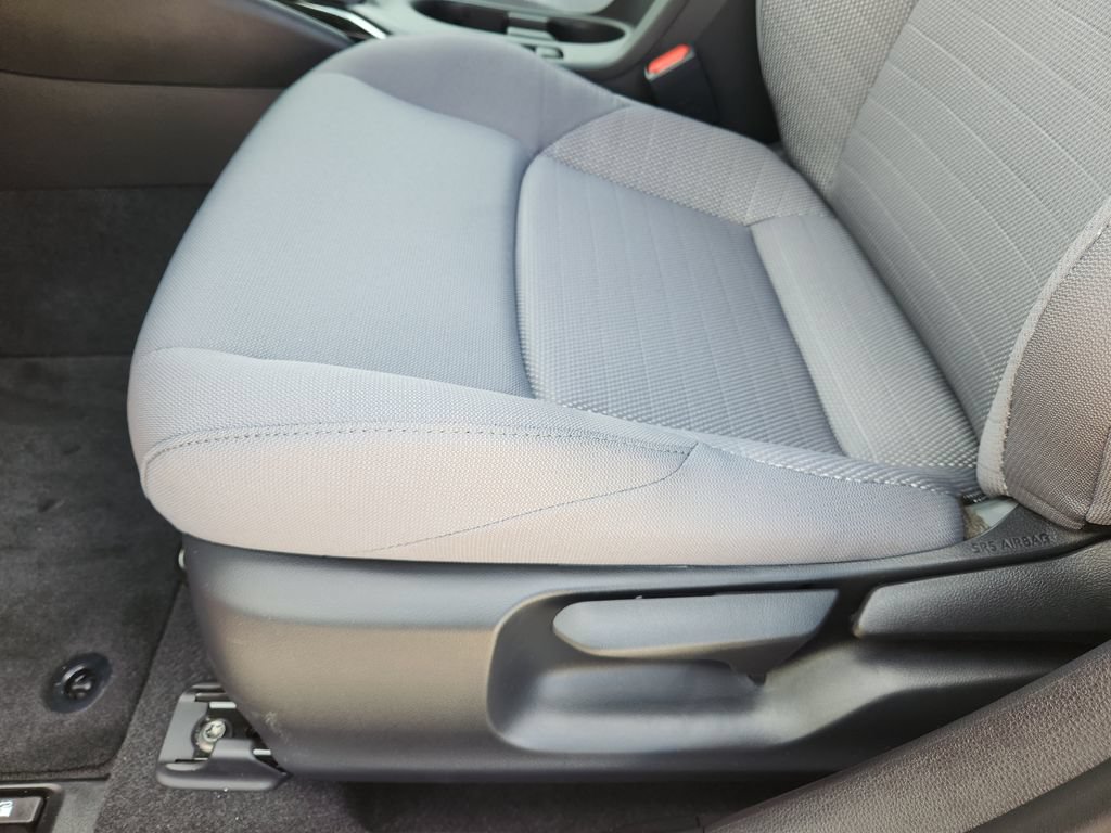 New 2026 Toyota Corolla SE FWD image 18