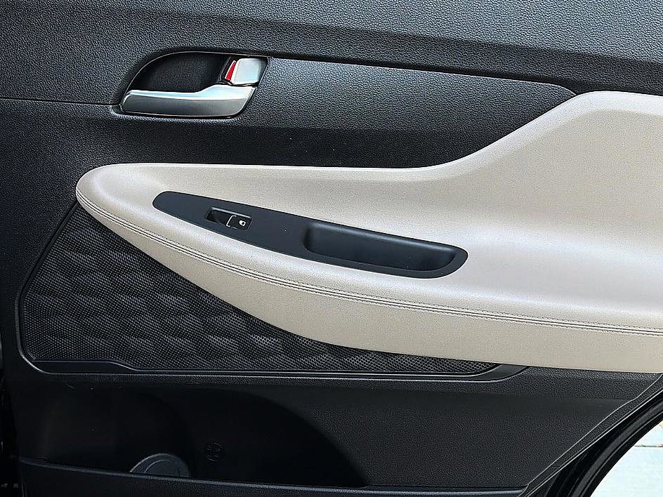 Certified 2023 Hyundai Santa Fe SE w/ Cargo Package image 23