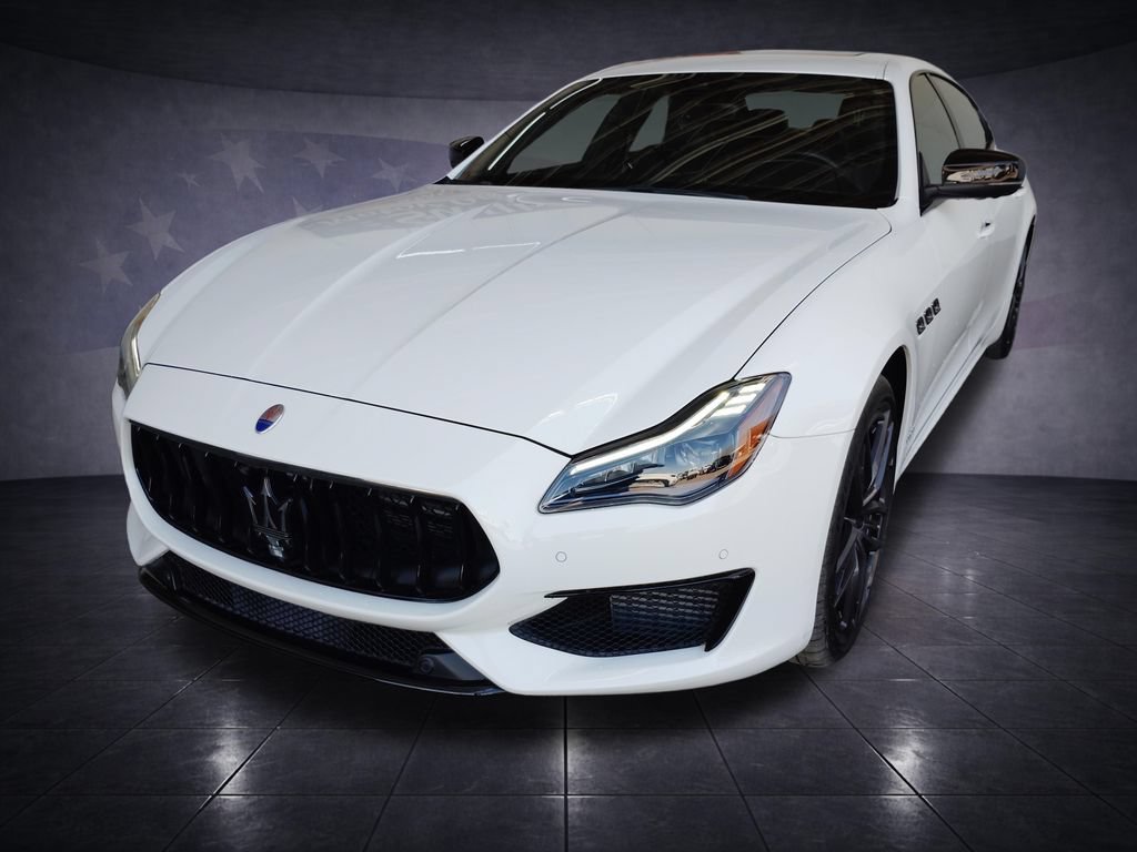 Used 2020 Maserati Quattroporte S GranSport Q4 AWD/4WD image 39