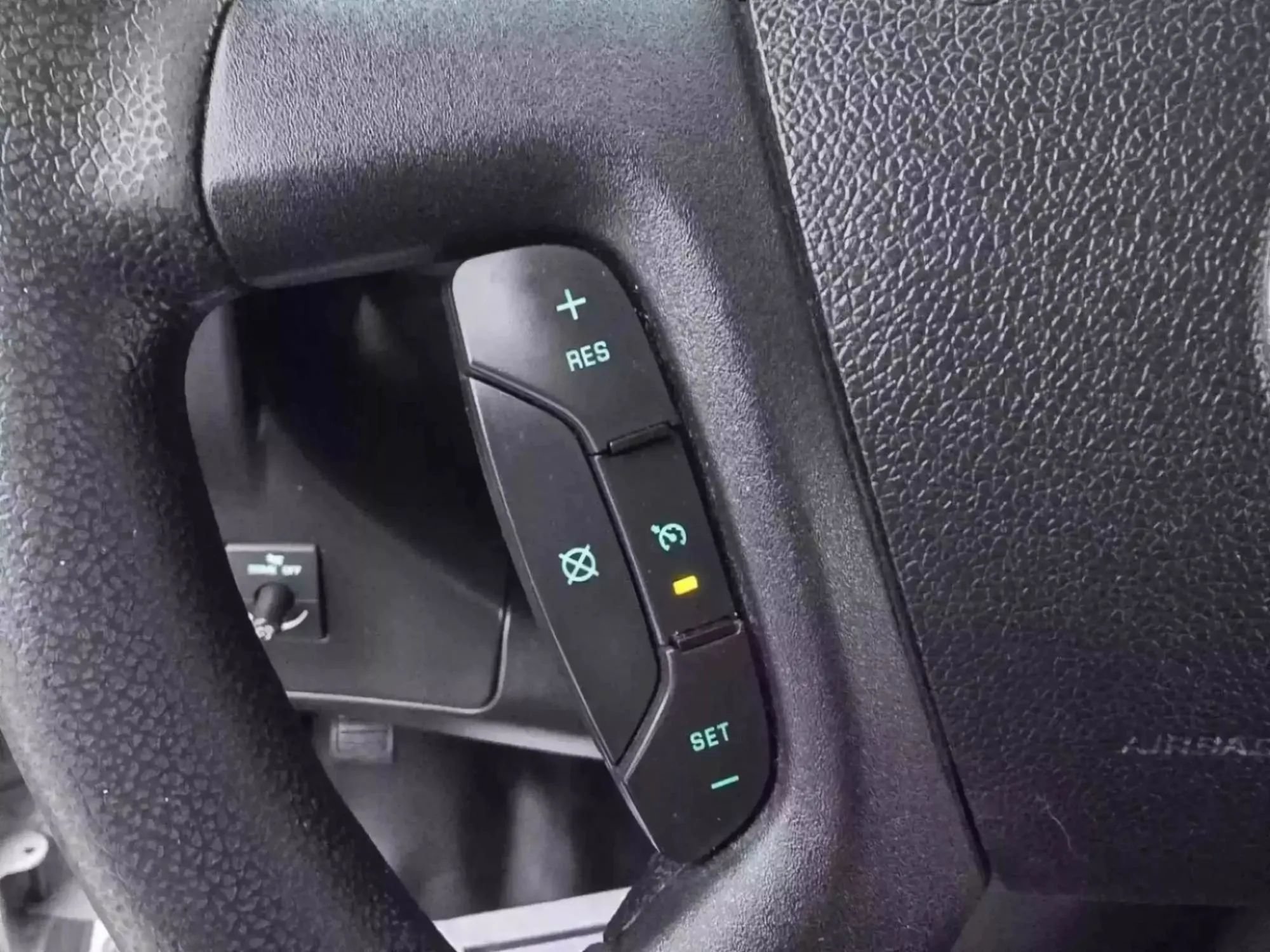 Used 2019 Chevrolet Express 2500 Extended w/ Driver Convenience Package RWD image 17