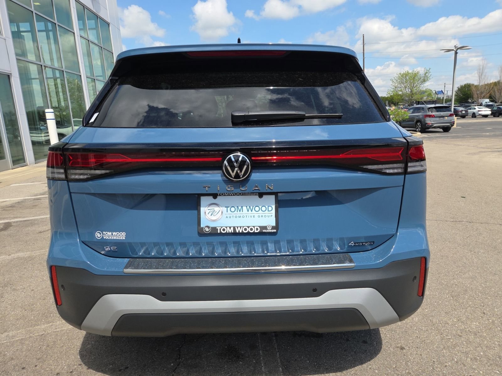 New 2026 Volkswagen Tiguan SE AWD/4WD image 5