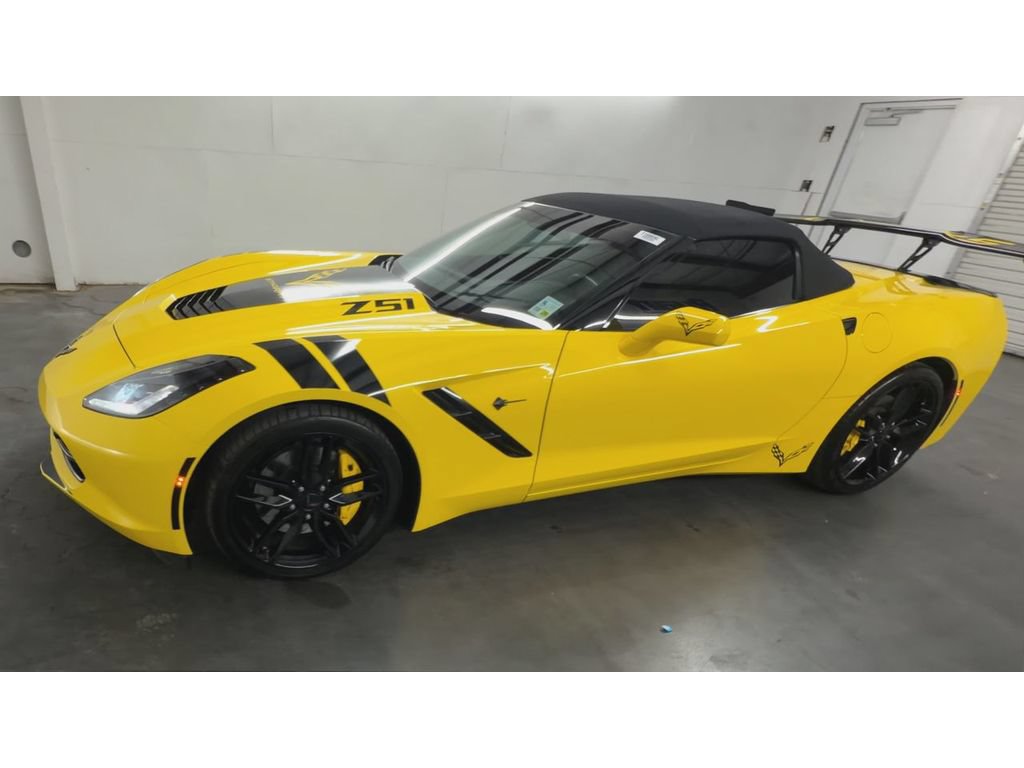 Certified 2017 Chevrolet Corvette Stingray Convertible RWD image 4