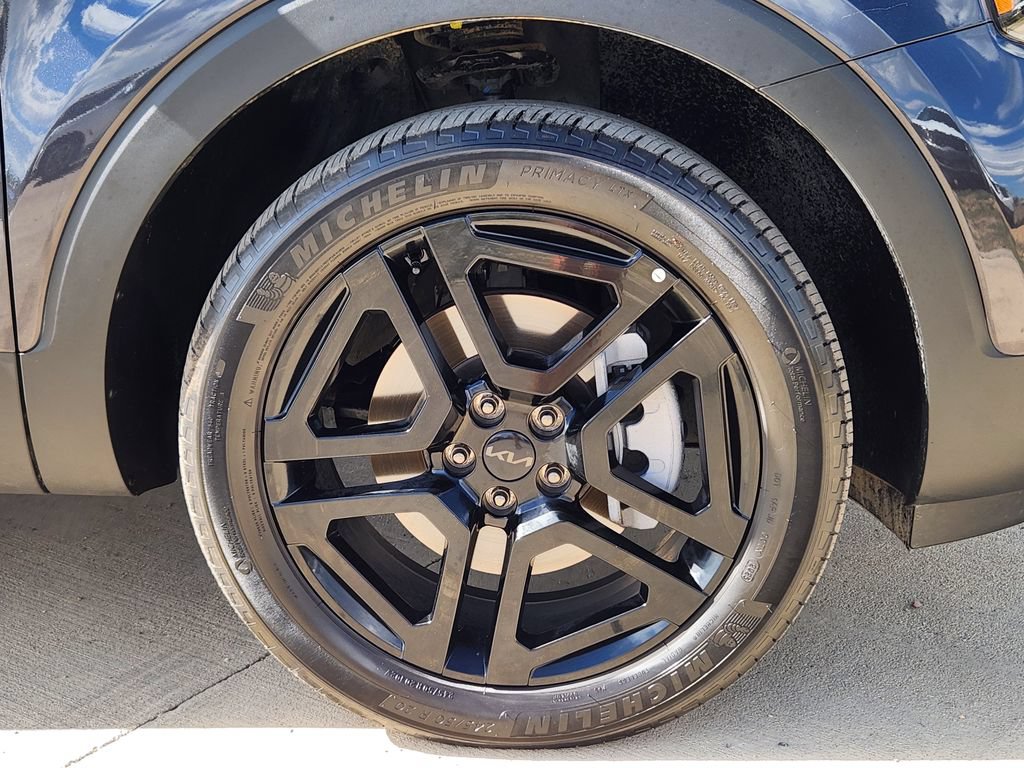 Certified 2025 Kia Telluride SX Prestige X-Line AWD/4WD image 9