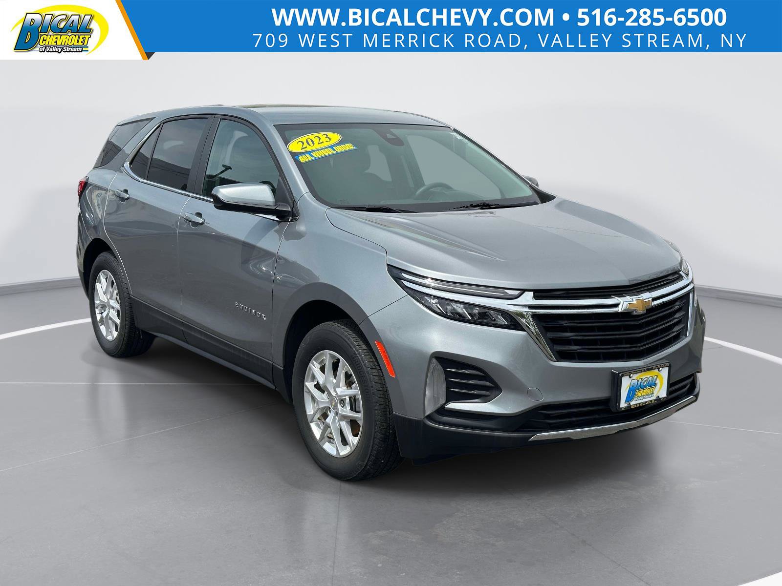 Used 2023 Chevrolet Equinox LT AWD/4WD image 1