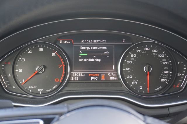 Used 2019 Audi A4 2.0T Premium image 11
