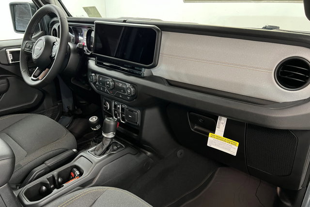 New 2025 Jeep Gladiator Sport AWD/4WD image 23