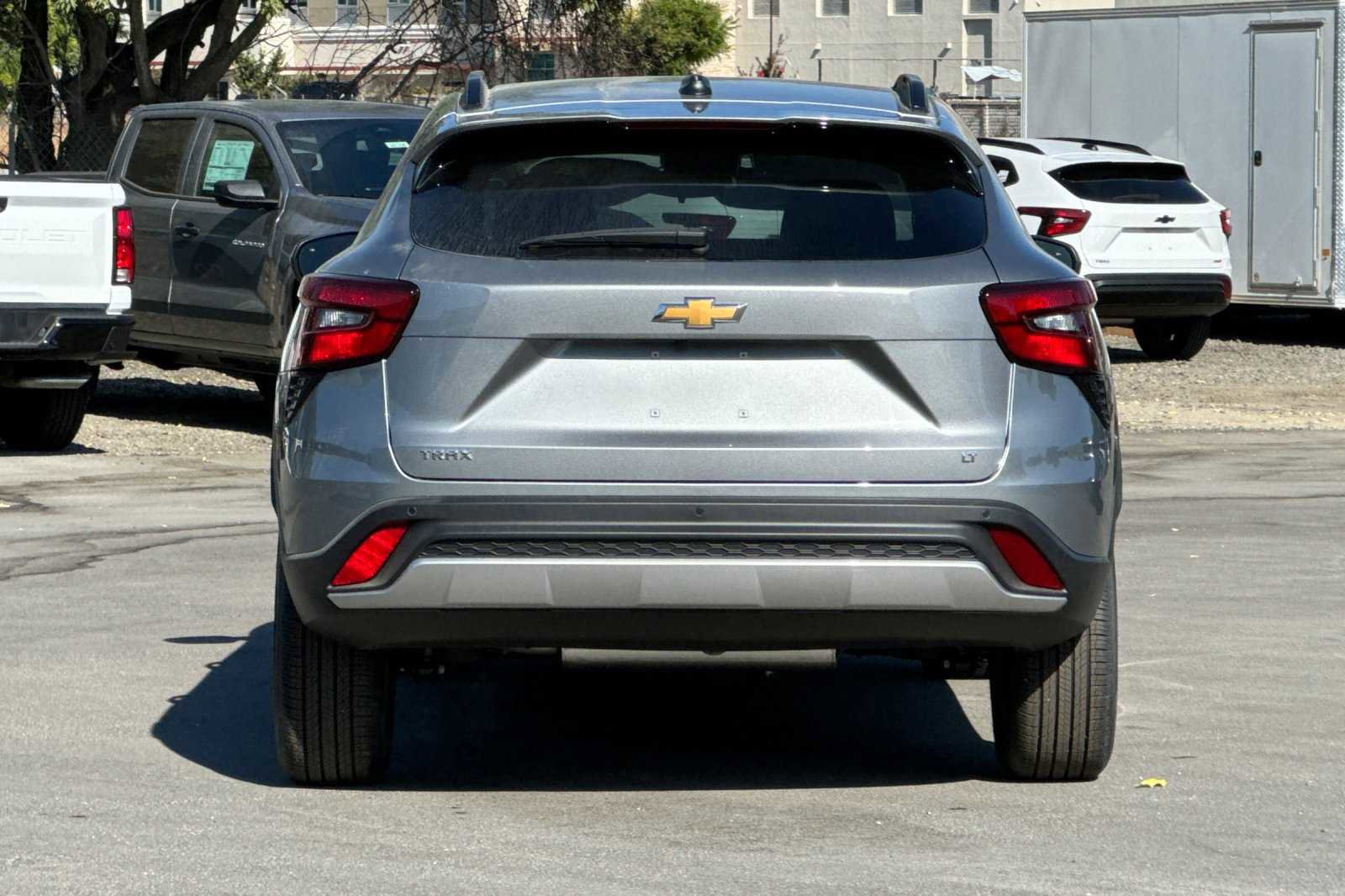 New 2025 Chevrolet Trax LT w/ Driver Confidence Package image 5