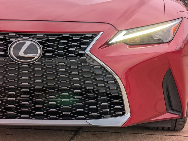 Used 2022 Lexus IS 300 w/ Premium Package image 7