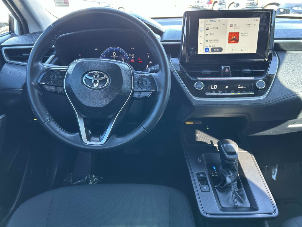 Used 2026 Toyota Corolla Cross LE FWD image 17