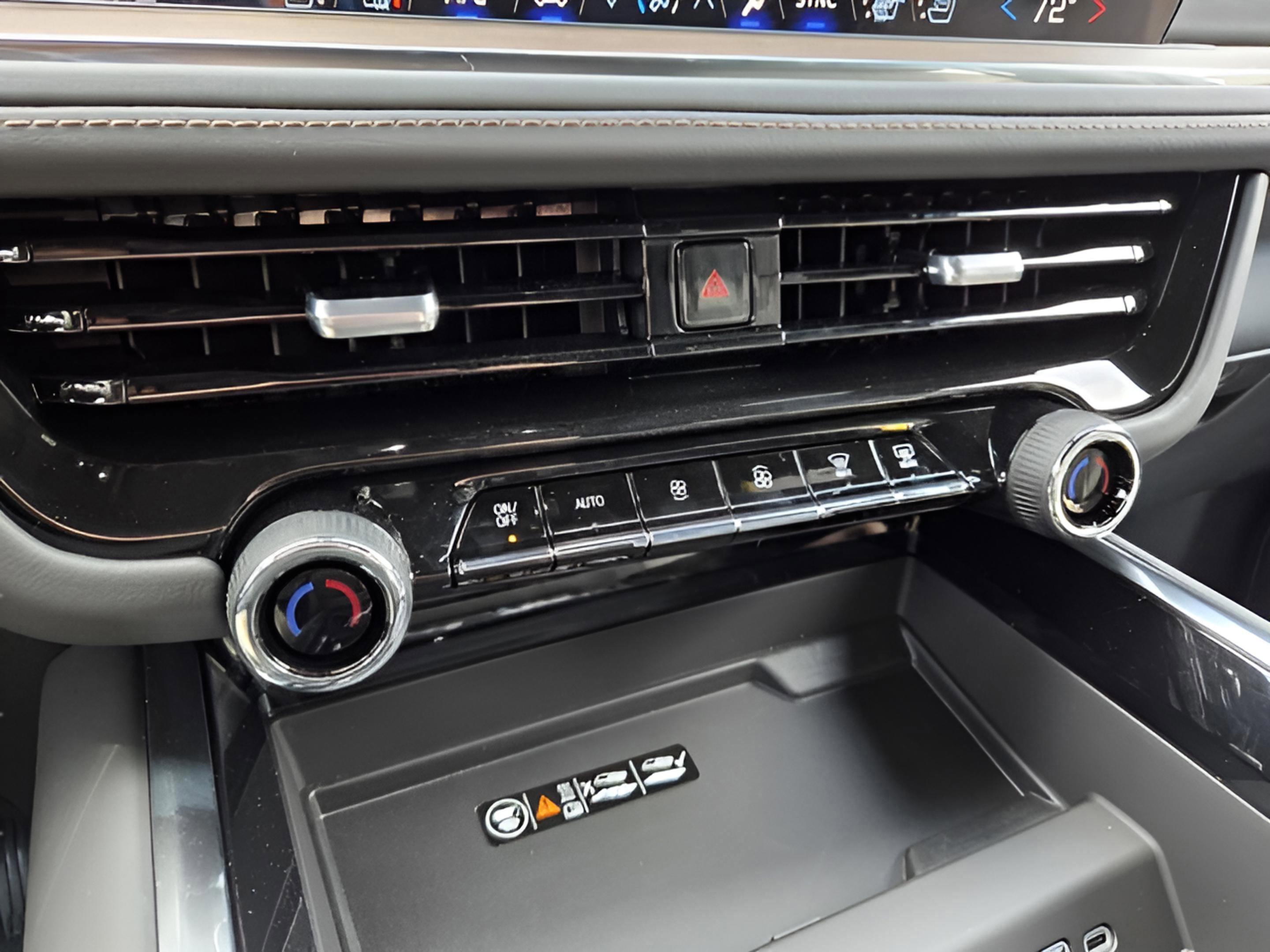 New 2026 Chevrolet Suburban High Country image 10