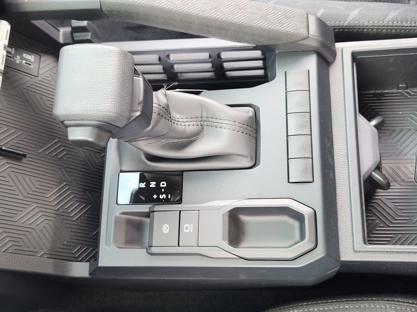 New 2026 Toyota Tacoma SR image 18