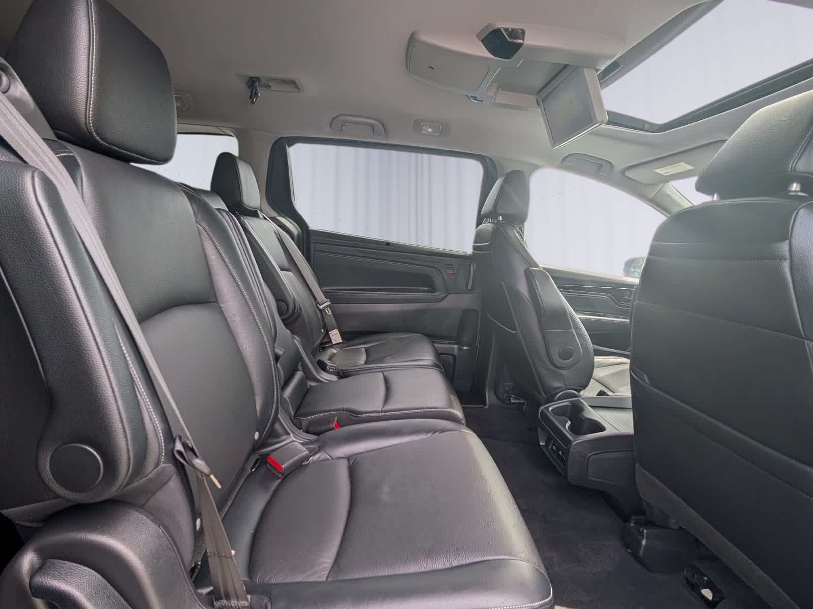 Used 2023 Honda Odyssey Touring image 10